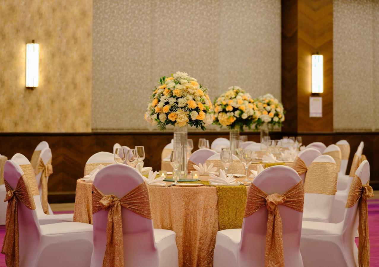 Holiday Inn Resort Goa By Ihg Cavelossim Exteriör bild