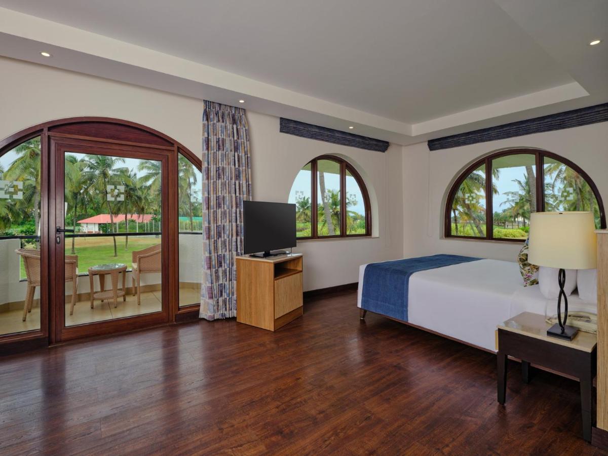 Holiday Inn Resort Goa By Ihg Cavelossim Exteriör bild