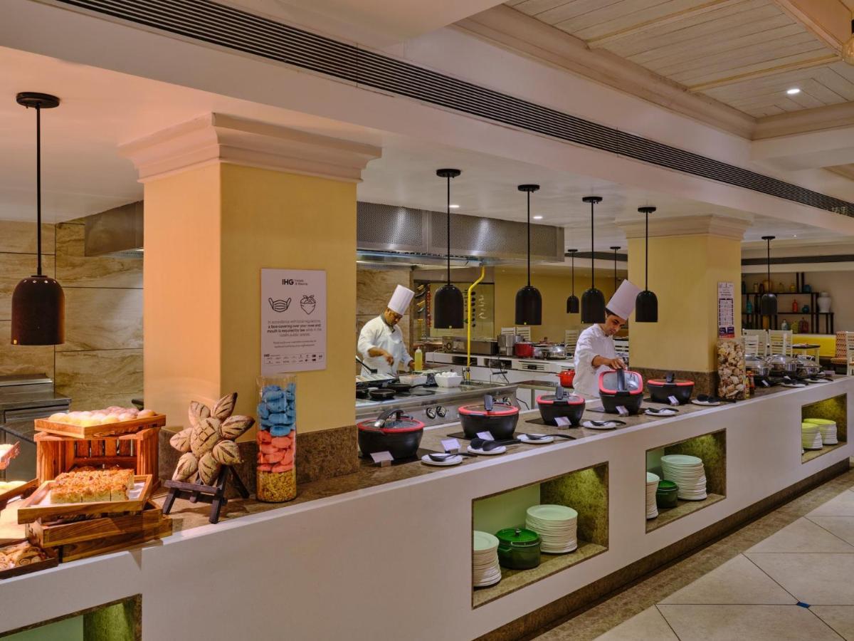 Holiday Inn Resort Goa By Ihg Cavelossim Exteriör bild
